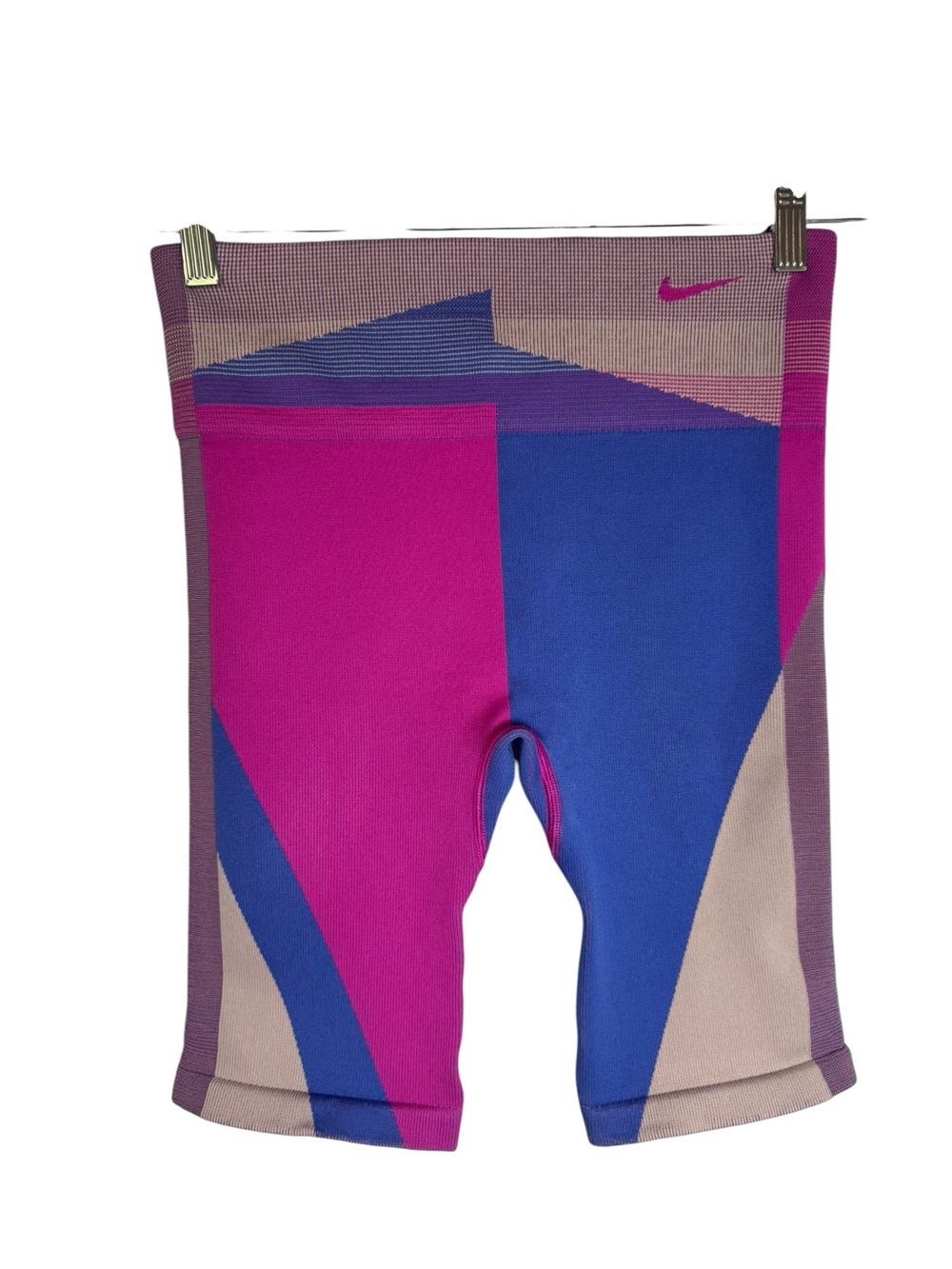 Nike Women’s Icon Clash 8 Inch Seamless  Colorblock Medium Training Shorts